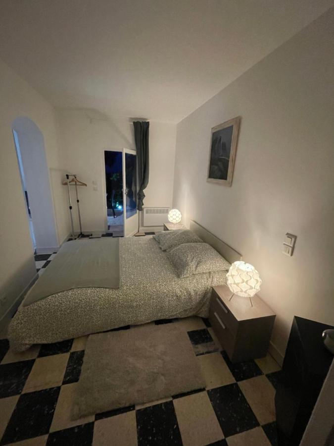 Appartement Plein Centre Avec Jardin Saint-Tropez Extérieur photo